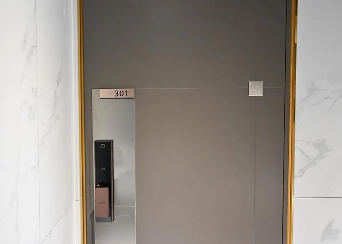 2br Gangnam House *